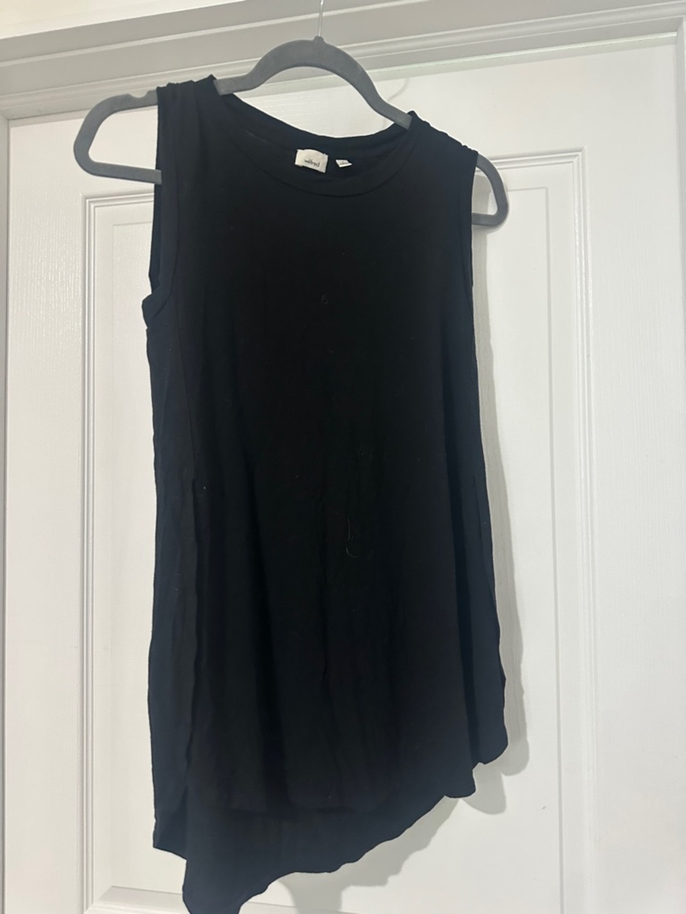 Wilfred Black Sleeveless Asymmetric Tank Top